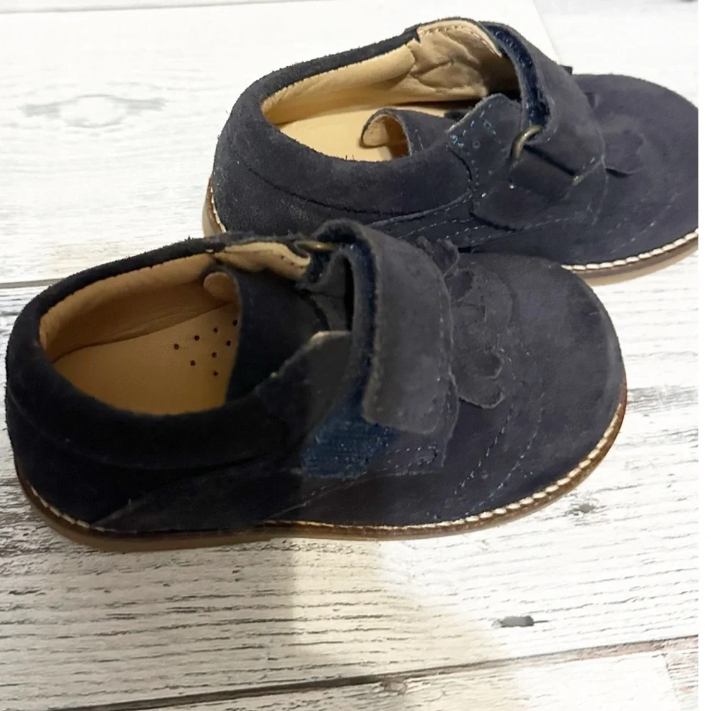 Chicco Baby Navy Blue Suede Shoes Sz 6.5
